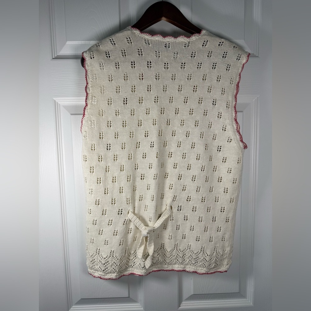 Vtg Susan Bristol Cottagecore Strawberry Knit Crochet Vest Cream Size P Small - Picture 8 of 10
